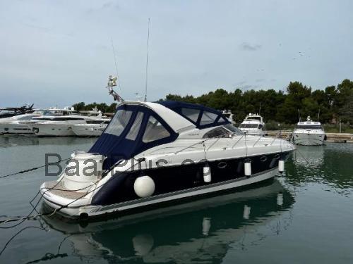 Fairline Targa 43 Spesifikasjoner og anmeldelser